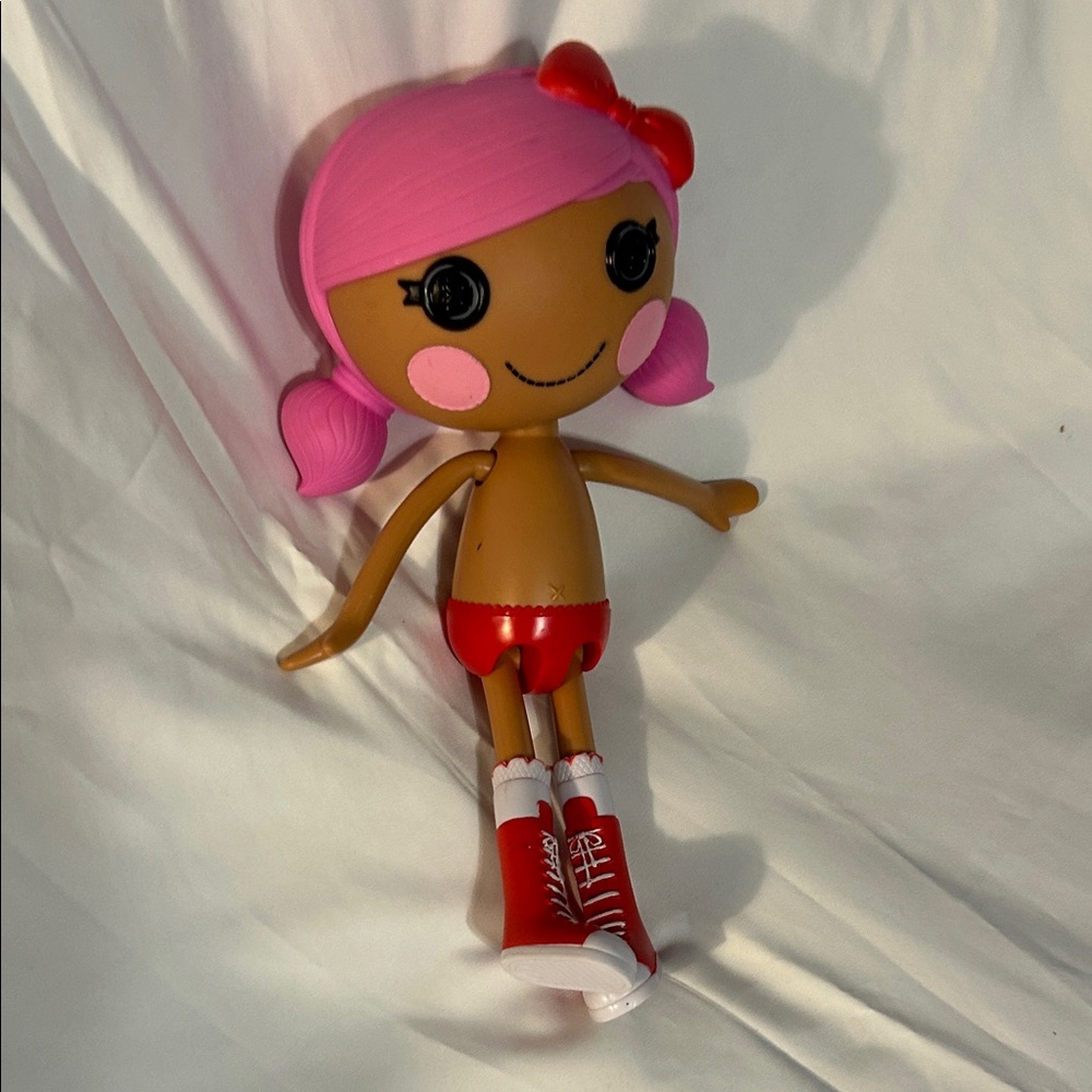 MGA Entertainment LaLaLoopsy  Scarlett Riding Hood Red shoes,&molded red panties